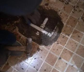 临朐卫生间漏水维修公司为您分享下卫生间渗水如何处理及注意事项